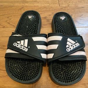 Women’s adidas adissage slide sandals